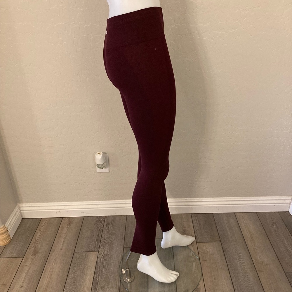 AUROLA Maroon Amplify High Waiated Leggings - Picture 7 of 13